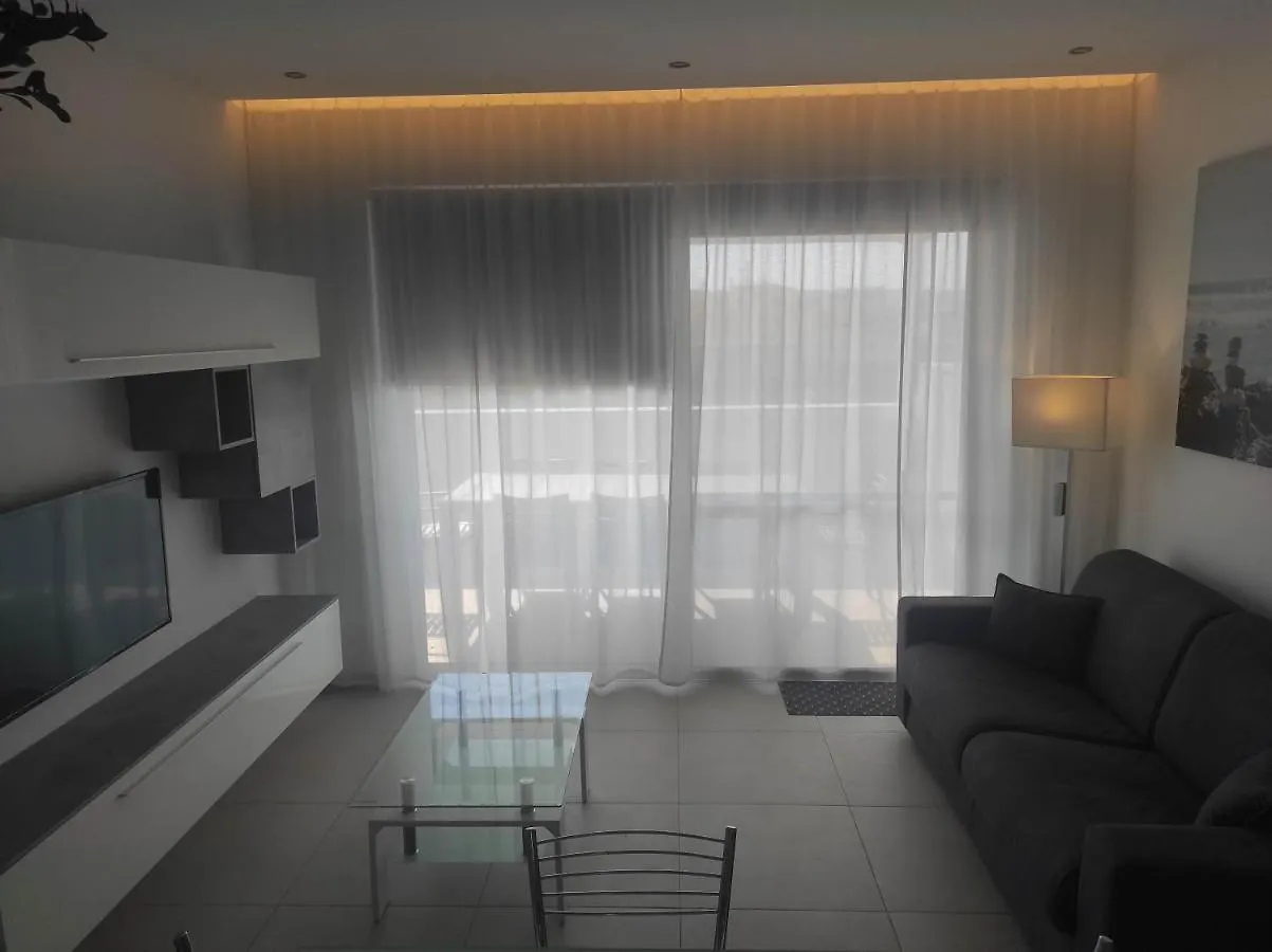 The Penthouse Suite @ Court Twenty-Five Sliema 0*,  Malta