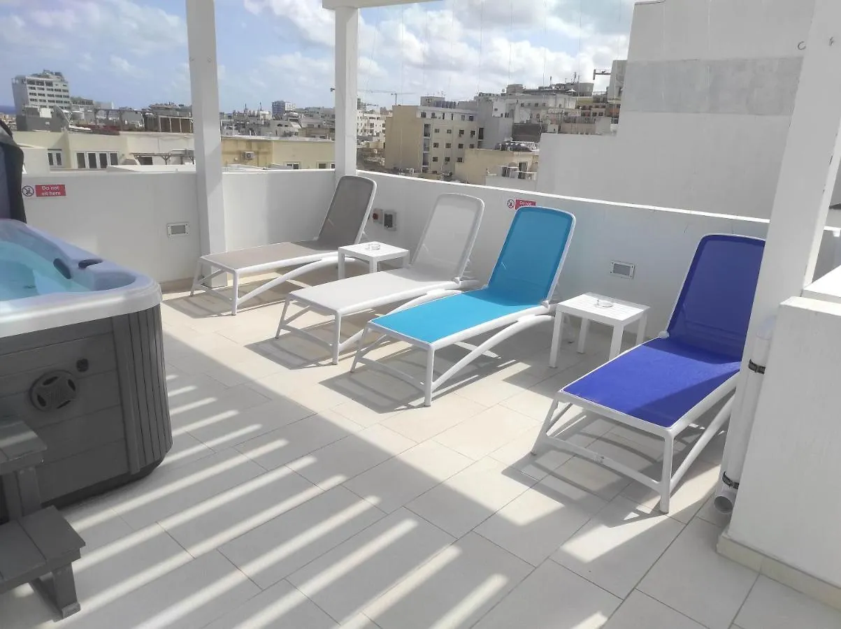 Apartment The Penthouse Suite @ Court Twenty-Five Sliema
