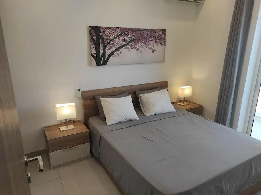 The Penthouse Suite @ Court Twenty-Five Sliema Apartment